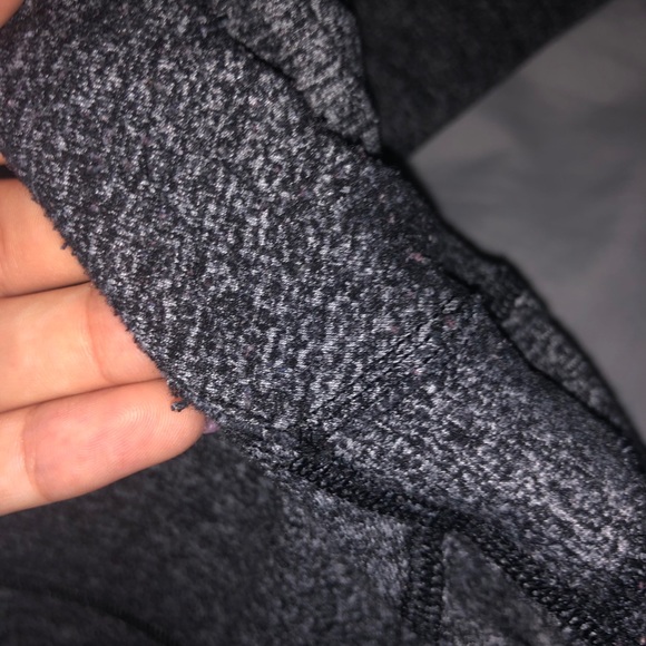 Lululemon leggings - Picture 3 of 5